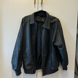 BOMBER JACKET
